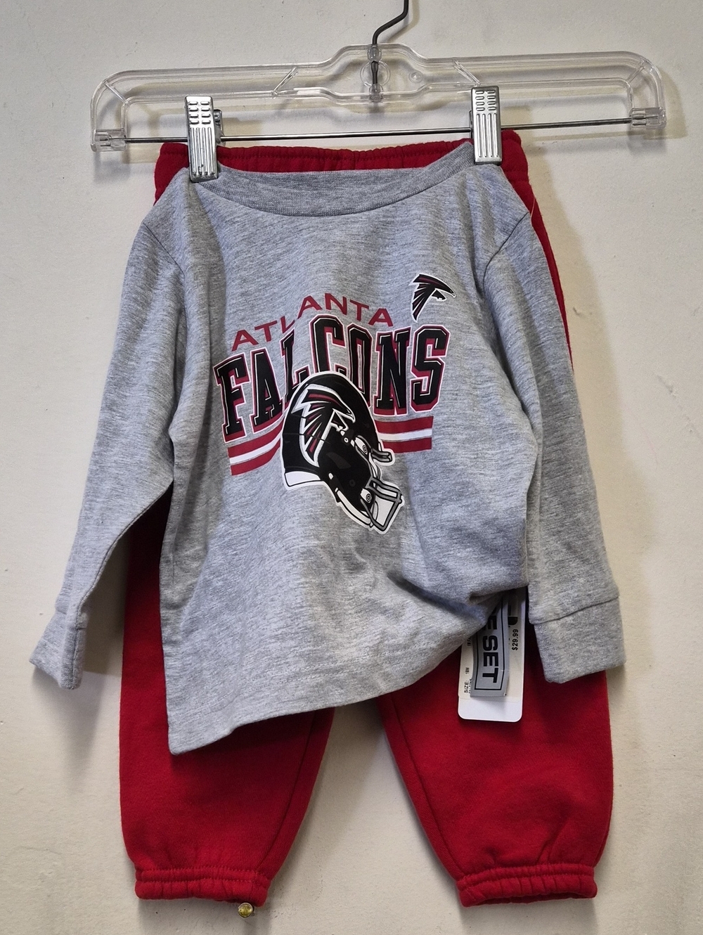 Atlanta Falcons Kids Grey & Red Crewneck Sweatshirt and Joggers Set | 18 Months
